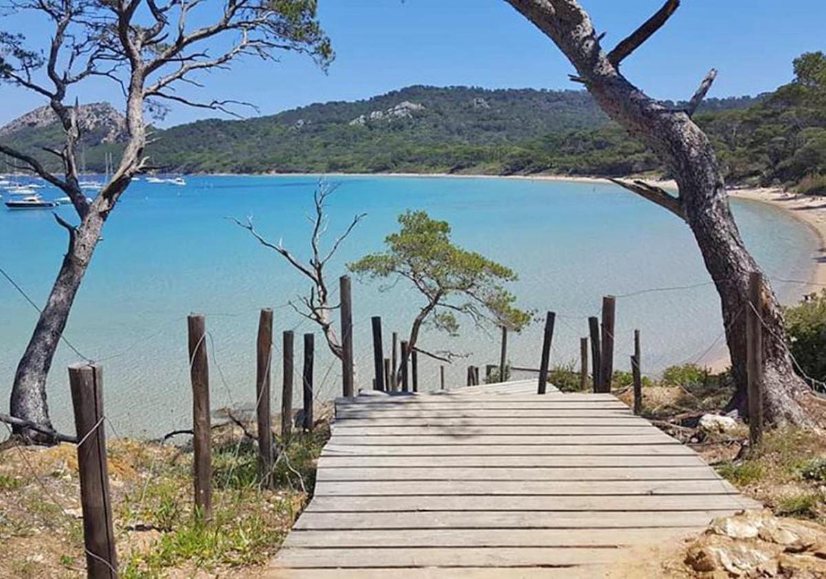 Superbe Logement Au Bord Des Plages ตูลง ภายนอก รูปภาพ