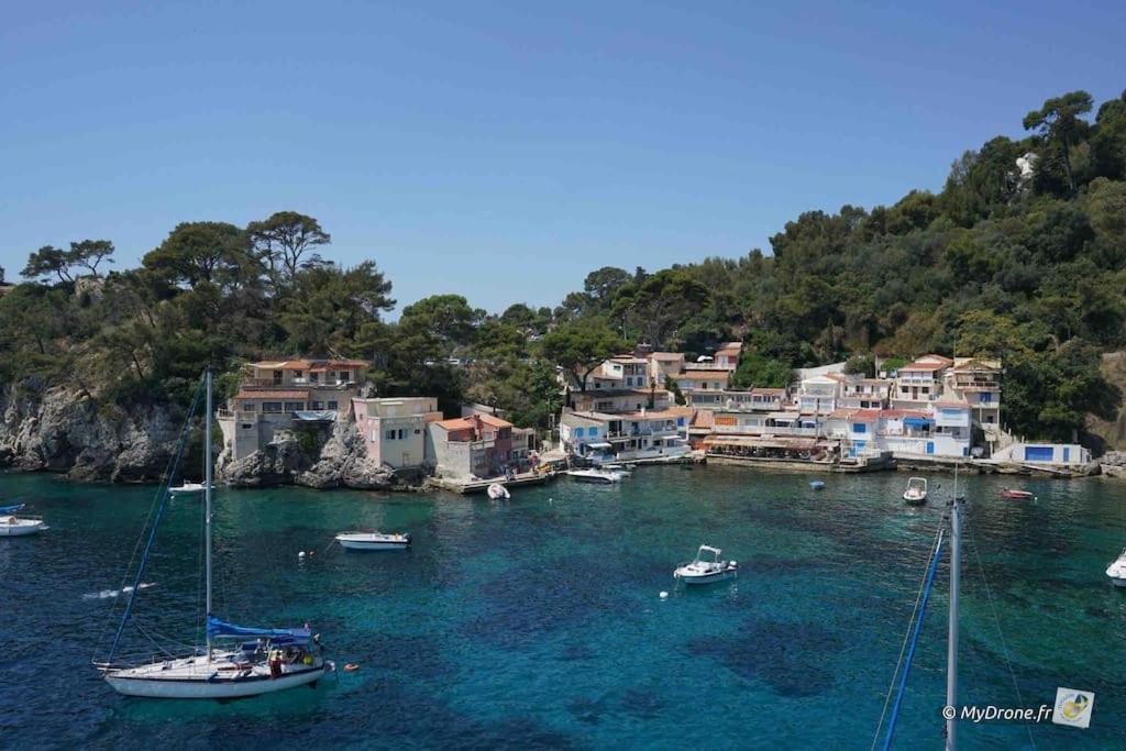 Superbe Logement Au Bord Des Plages ตูลง ภายนอก รูปภาพ